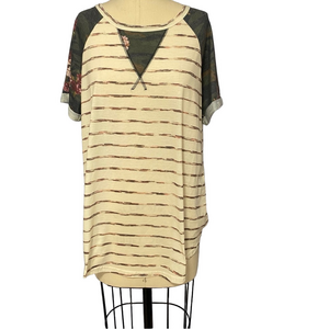 White and Gray Top sz M stripe and floral -Ameryllis